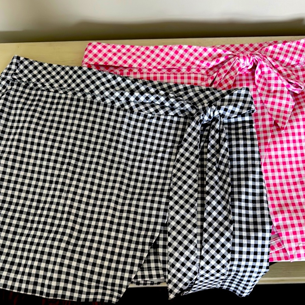 Crown & Ivy Gingham Wrap Skorts - Navy/white and Pink/white.